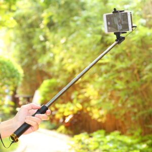 G2L Wired Selfie Stick for All Smartphones with 3.5 mm Jack Support